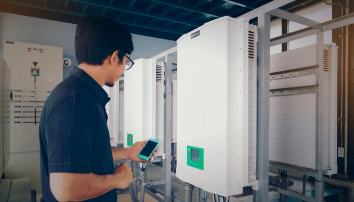 Solar inverter troubleshooting